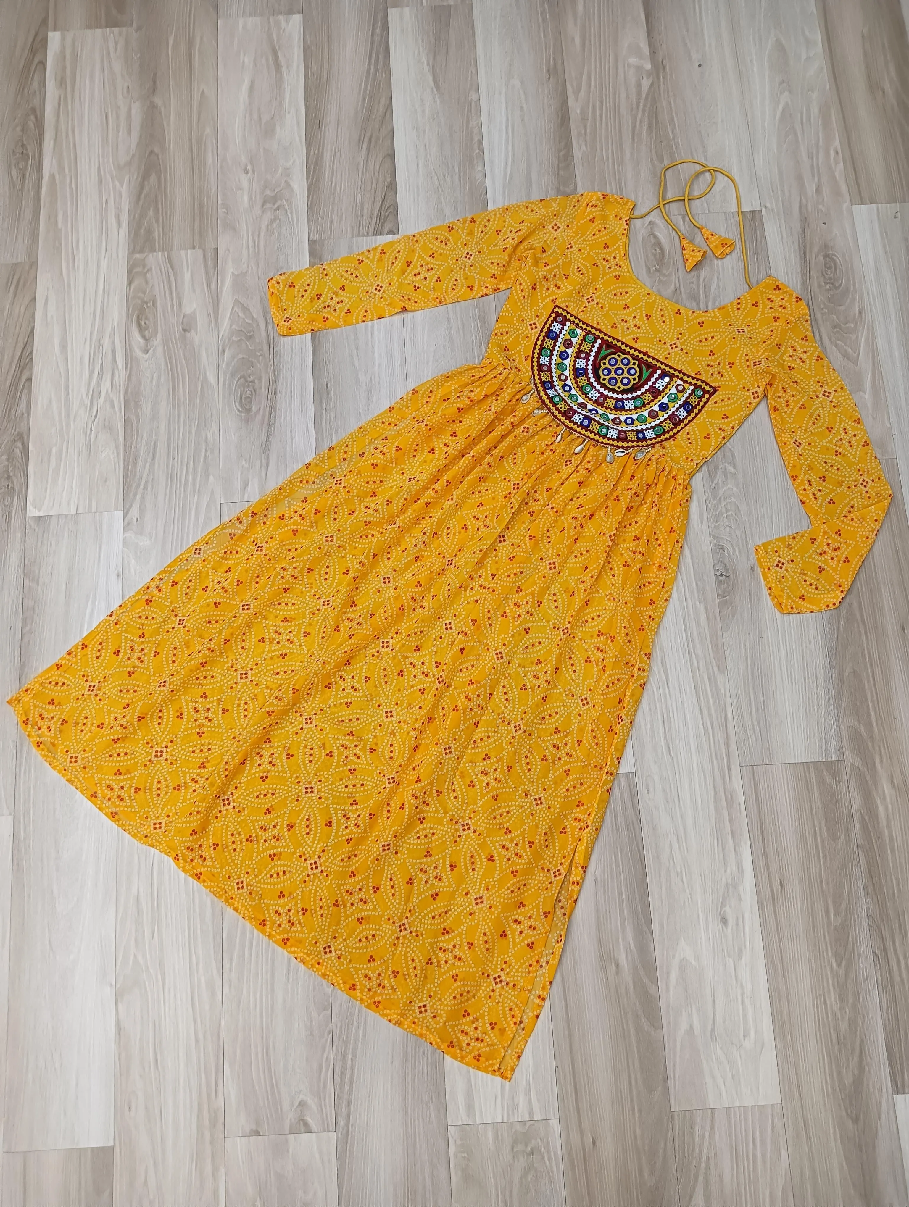 Buy Navratri outfits in Surat - Reseller Bazzar
